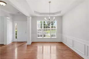 703 Aroura Dr, Woodstock, GA 30188 - Photo 14