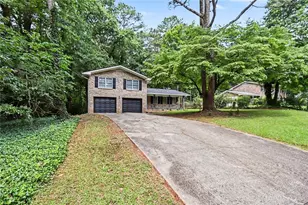 345 Fond Du Lac Dr, Stone Mountain, GA 30088 - Photo 2