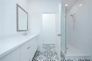1050 Stacks Ave SE, Atlanta, GA 30315 - Photo 12