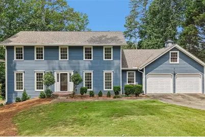 5132 Willow Point Parkway NE, Marietta, GA 30068 - Photo 1