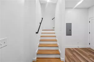 708 Rochelle Dr SW, Atlanta, GA 30310 - Photo 14