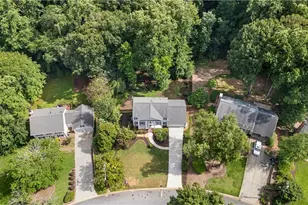 5197 Riverhill Rd NE, Marietta, GA 30068 - Photo 46