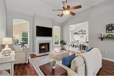 1621 Cregon Court, Lawrenceville, GA 30043 - Photo 2
