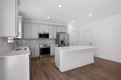 128 Armory Creek Drive, Jackson, GA 30233 - Photo 2
