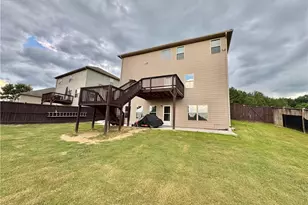 320 Brks Vlg Dr, Pendergrass, GA 30567 - Photo 40