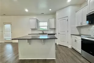 320 Brks Vlg Dr, Pendergrass, GA 30567 - Photo 12