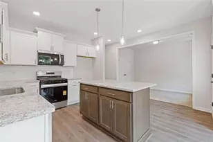 208 Westpark Dr, Athens, GA 30606 - Photo 8