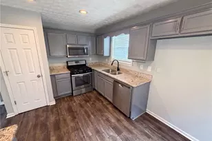 59 Paradise Cir, Douglasville, GA 30134 - Photo 2