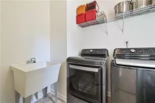 3267 Wyesham Cir, Duluth, GA 30096 - Photo 18