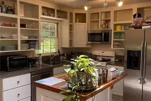 4690 Huntley Dr, Atlanta, GA 30342 - Photo 6