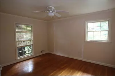 4690 Huntley Drive, Atlanta, GA 30342 - Photo 16