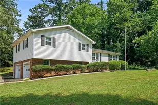 1272 Oakwoods Dr, Woodstock, GA 30188 - Photo 4