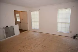 2210 Laurel Mill Way, Roswell, GA 30076 - Photo 4