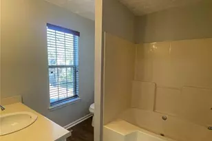 3015 Cascade Manor Dr, Decatur, GA 30034 - Photo 10