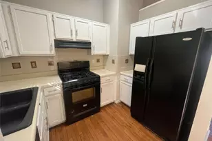 3015 Cascade Manor Dr, Decatur, GA 30034 - Photo 2