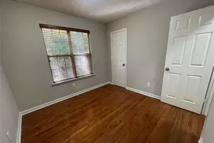 3015 Cascade Manor Dr, Decatur, GA 30034 - Photo 10