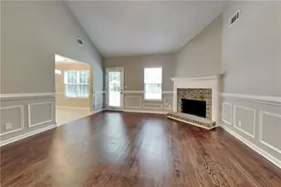 1298 Sierra Ridge Pl, Loganville, GA 30052 - Photo 2