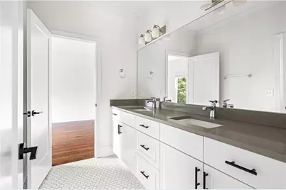 295 Mathews Avenue NE, Atlanta, GA 30307 - Photo 32