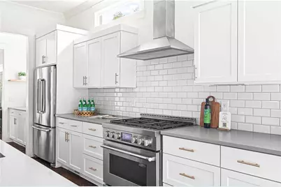 295 Mathews Avenue NE, Atlanta, GA 30307 - Photo 8