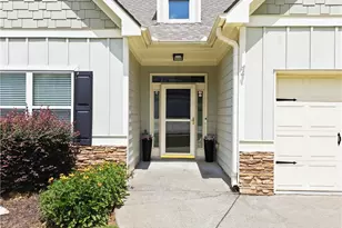 643 Royal Crest Ct, Canton, GA 30115 - Photo 4