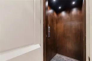 6420 Riverside Dr NW, Sandy Springs, GA 30328 - Photo 60