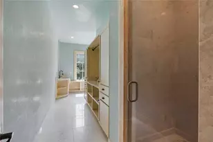 6420 Riverside Dr NW, Sandy Springs, GA 30328 - Photo 86
