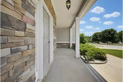 15 Hughston Walk, Newnan, GA 30263 - Photo 4