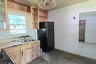 2720 Argyle Dr NW, Atlanta, GA 30318 - Photo 8