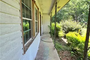 2720 Argyle Dr NW, Atlanta, GA 30318 - Photo 4