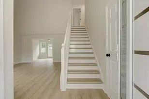 1039 Boardwalk Dr, Lawrenceville, GA 30044 - Photo 8