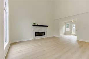 1039 Boardwalk Dr, Lawrenceville, GA 30044 - Photo 12