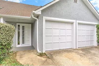 1039 Boardwalk Drive, Lawrenceville, GA 30044 - Photo 6