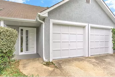 1039 Boardwalk Drive, Lawrenceville, GA 30044 - Photo 6
