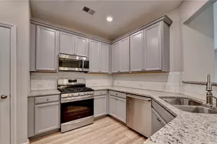 1246 Foxcroft Ln, Cumming, GA 30041 - Photo 6