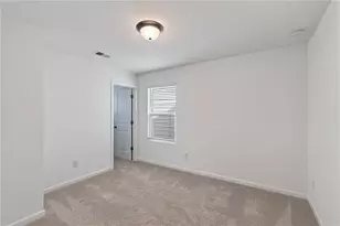 5815 Thornton Dr, Cumming, GA 30028 - Photo 30