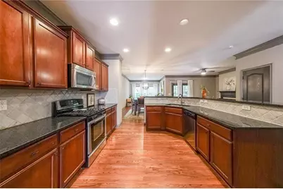 5805 Norfolk Chase Road, Peachtree Corners, GA 30092 - Photo 10