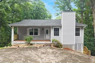 195 Golden Ave, Dahlonega, GA 30533 - Photo 1