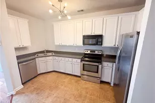 7553 Rutgers Cir, Fairburn, GA 30213 - Photo 6