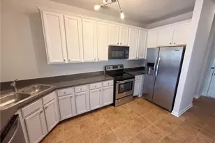 7553 Rutgers Cir, Fairburn, GA 30213 - Photo 2