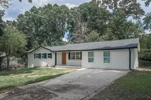 3420 Nina Ct, Douglasville, GA 30135 - Photo 2