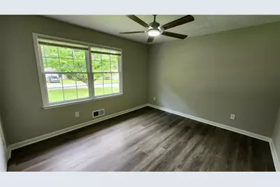 1007 Strawberry Lane, Ellenwood, GA 30294 - Photo 12
