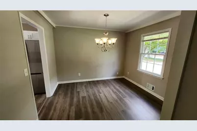 1007 Strawberry Lane, Ellenwood, GA 30294 - Photo 4