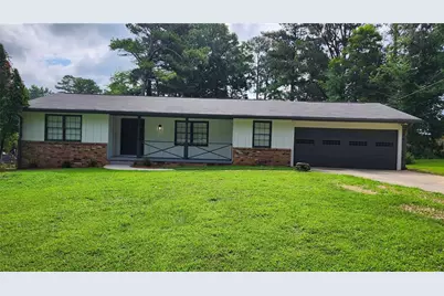1007 Strawberry Lane, Ellenwood, GA 30294 - Photo 1