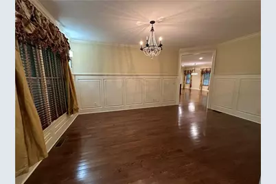 510 Lake Medlock Drive, Johns Creek, GA 30022 - Photo 10