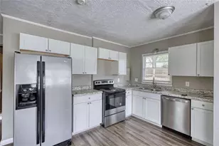 180 Capitol Ave, Winder, GA 30680 - Photo 14