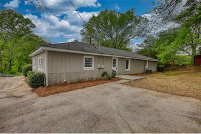 180 Capitol Avenue, Winder, GA 30680 - Photo 6