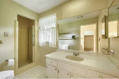 1909 Lake Lucerne Way SW, Lilburn, GA 30047 - Photo 20