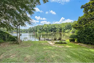 1909 Lake Lucerne Way SW, Lilburn, GA 30047 - Photo 2