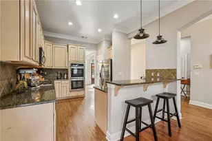 1200 Dunwoody Village Dr, Dunwoody, GA 30338 - Photo 10