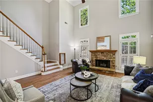 1200 Dunwoody Village Dr, Dunwoody, GA 30338 - Photo 14